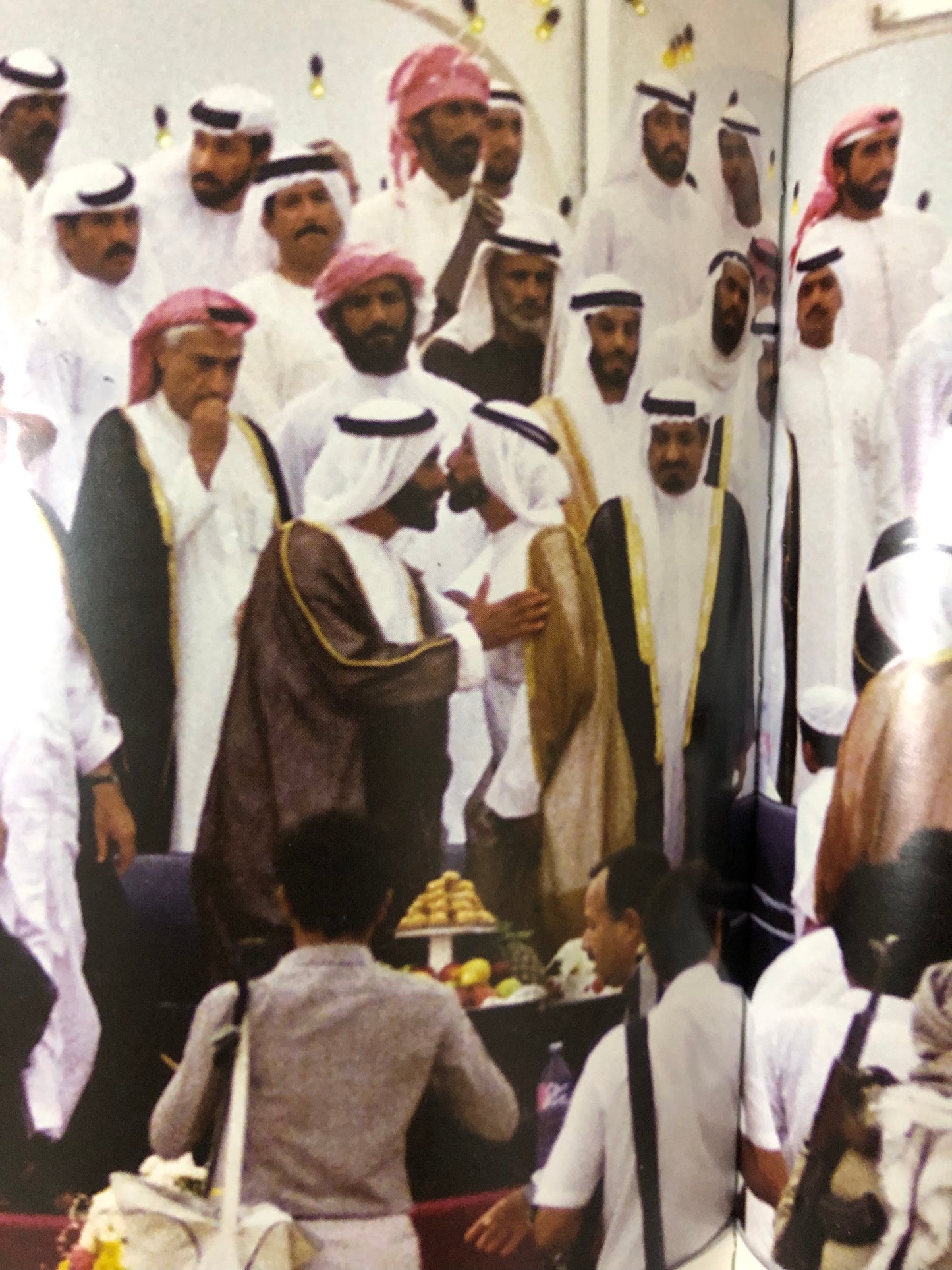 دولة الإمارات العربية المتحدة ١٩٦٥-٢٠١٠ : مجموعة من الصور التاريخية النادرة للمصور راميش شوكلا